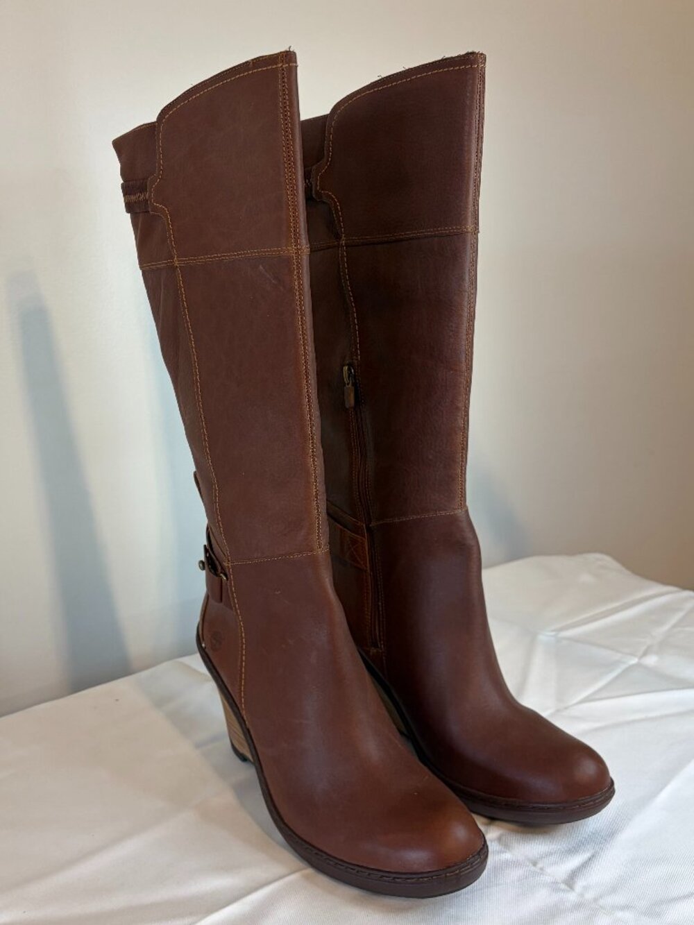 Timberland Women's Tall Brown Leather Boot Size 11 NEW IN BOX